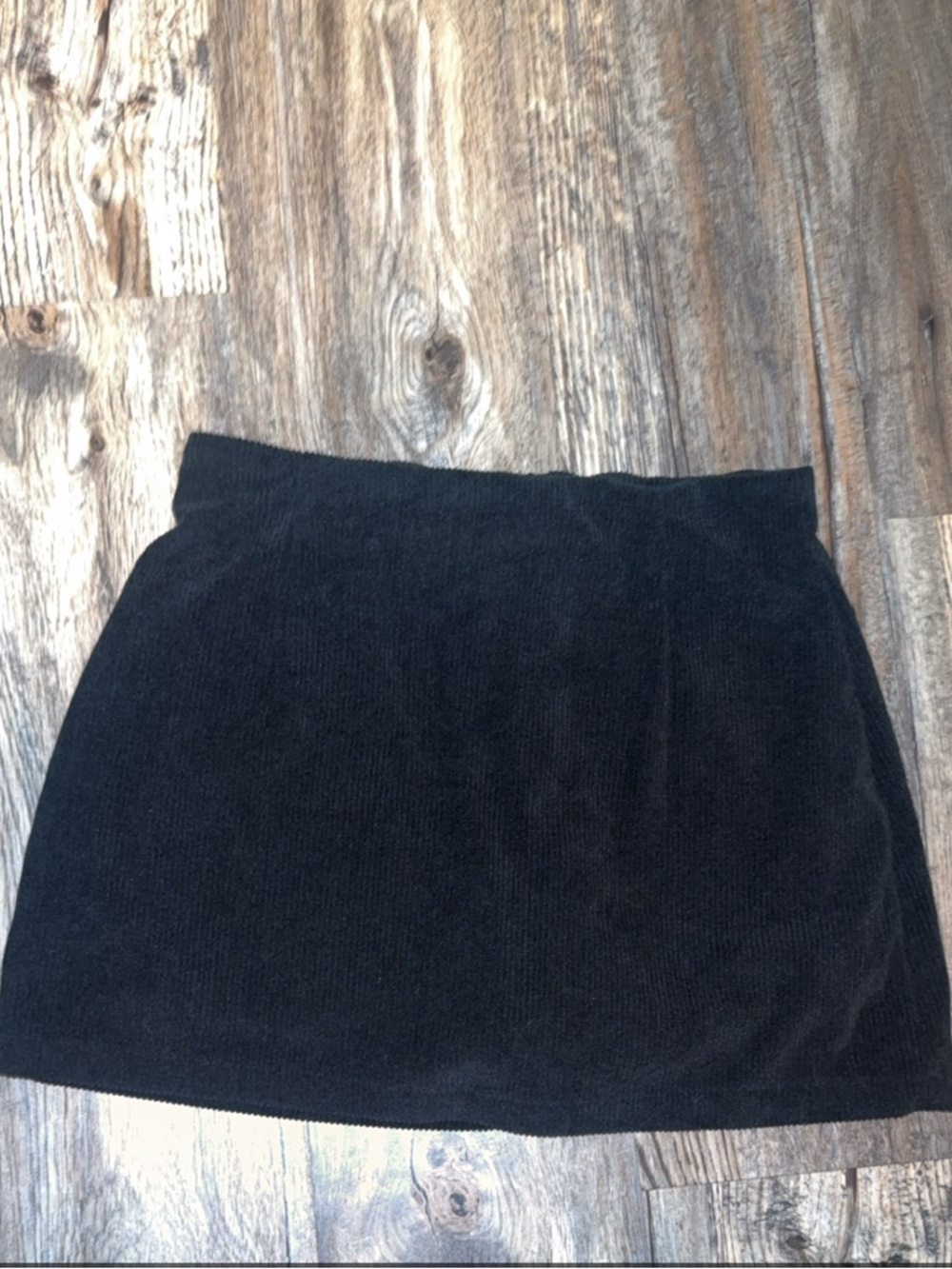 HALARA Black Ribbed Mini Skirt with Built-In Shorts ch
